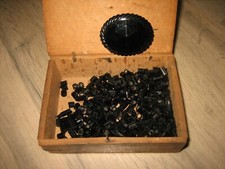 Bijoux ancien Broche & perles en Jais