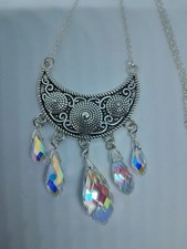 collier chevron et perles de cristal Swarovski création unique