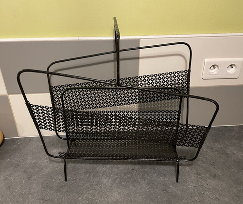 Porte revues dans gout du - dans,