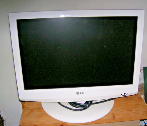 Télévision modèle - lg,