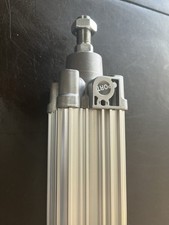 verin pneumatique D50 C100