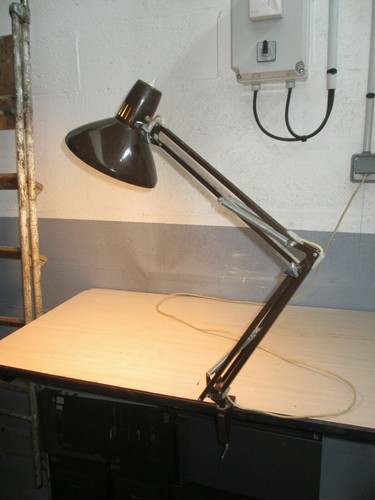 Ancienne lampe atelier - lampe,