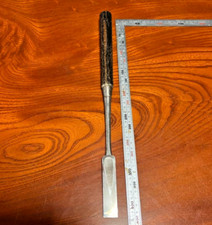 Ancien ciseau long à bois