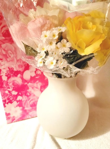 Avon flowers lighted - flowers, bouquet