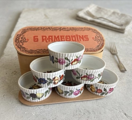 Rare coffret 6 ramequins - -,