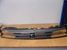 Calandre PEUGEOT 806