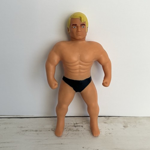 Stretch armstrong action - stretch,