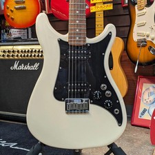 Guitare électrique Fender