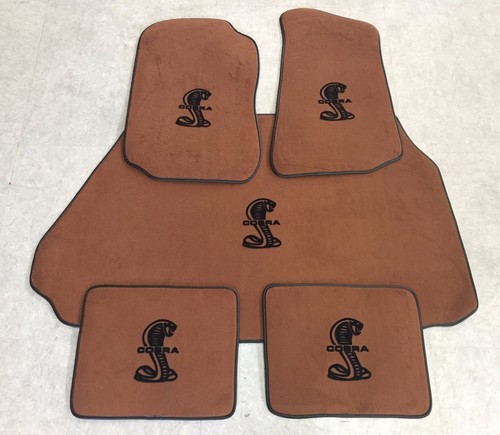 Tapis voiture coffre kit - de,