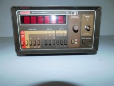 ÉLECTROMÈTRE KEITHLEY 614 (MLP74)