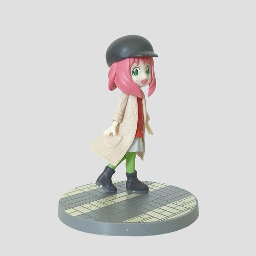 Figurine anya forger tenue - anya, en