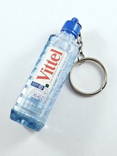 PORTE-CLES - Miniature EAU MINÉRALE VITTEL Bouteille 3D Vintage 2000s