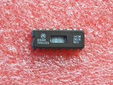 ci XC 68HC705 KJ1CS ~ ic