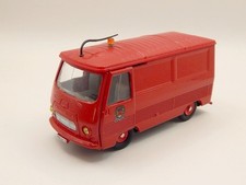 Peugeot J7 Pompiers DINKY
