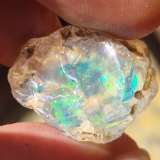 Opal 4.61gr. Facet Rough. No Treatment. Welo Ethiopia. 
