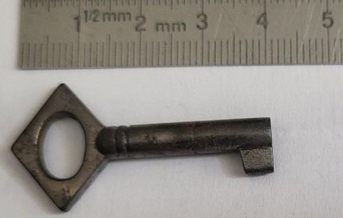 Ancienne petite clef clé - petite,