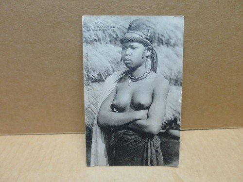 Seins nus ethnologie afrique - seins,