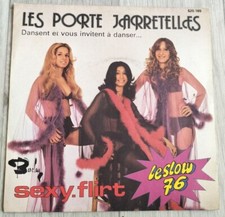 LES PORTE JARRETELLES