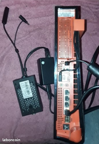 Freebox modem server - modem,