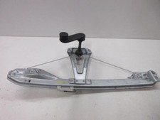 Leve vitre mecanique arriere droit RENAULT CLIO 3 PHASE 1 8200291155