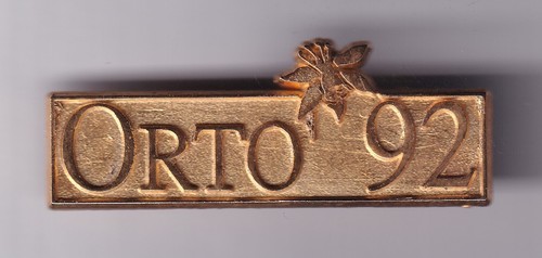 Rare pins pin - broche,