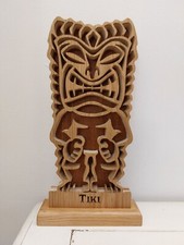 TIKI polynésien Statuette sur socle en bois découpé chantourné pour décoration