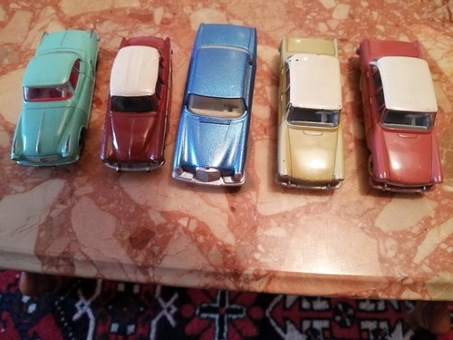 Lot voitures dinky toys - voitures,