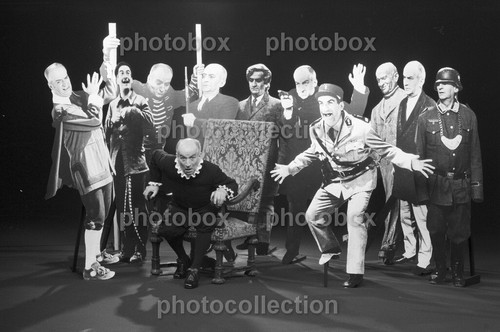 Louis funes exclusive - de,