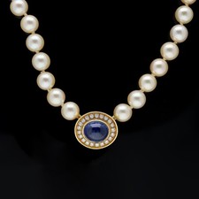Collier de perles saphir