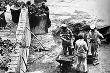 Militaria - Berlin-Est - Construction du Mur le 13.08.61