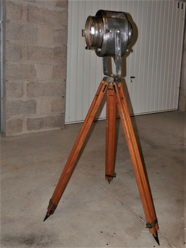 Ancienne lampe projecteur - lampe,