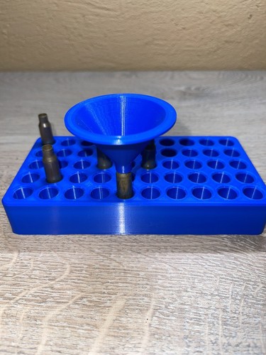 Entonnoir bleu pour - , le