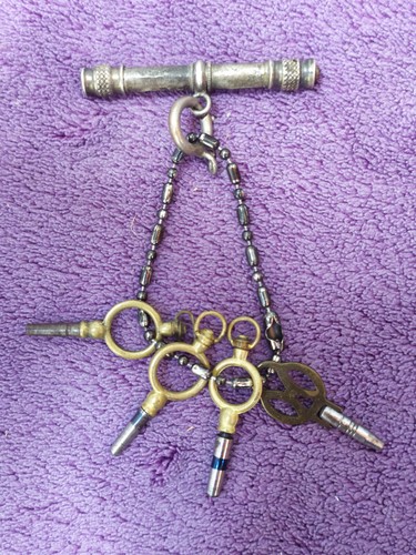 Horlogerie clés de - :, montre