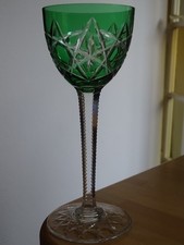 BACCARAT VERRE VIN DU RHIN ROEMER CRISTAL COULEUR VERT EMERAUDE S.1134 ht 19 cm