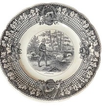 Assiette XIX faïence Opaque de Sarreguemines Chasseurs Vénerie  L’EMBARRAS