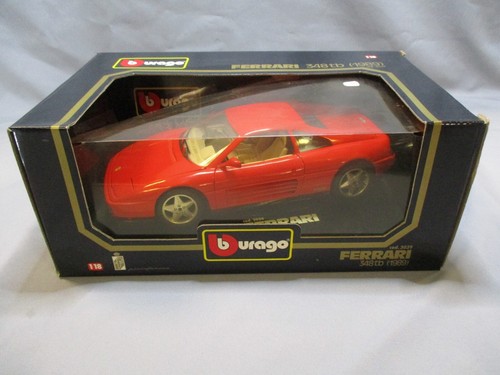 Au226 burago 18 ferrari - 1/18,