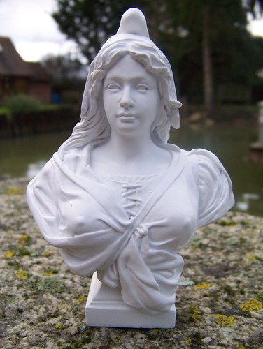 Re0150 figurine statuette - figurine,