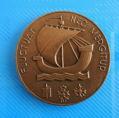 0462 medaille art en - d',