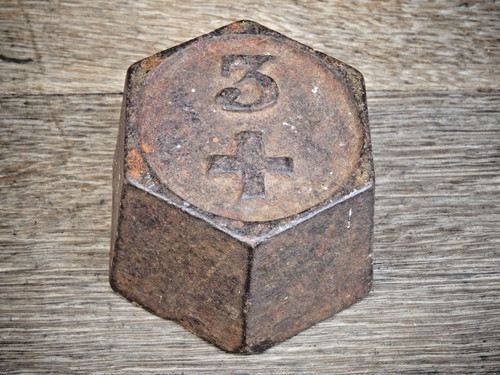 Ancien poids fonte hexagonal - , 3