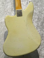 Guitare 4 cordes d'occasion