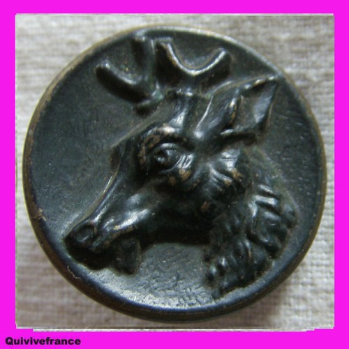 B316 deer head - deer, button