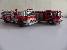Lot  véhicules miniatures Pompiers