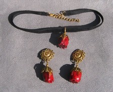 Bijoux SAOYA métal doré roses naturelles boucles d'oreilles clips et pendentif 