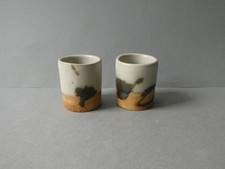 2 coquetiers en grès, poterie