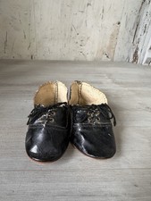 Chaussures poupée ancienne - de,
