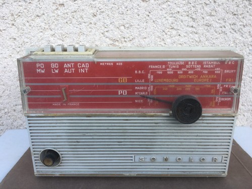 Ancien transistor petite - ancien,