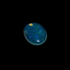 Cabochon ovale feu opale