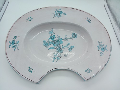 Magnifique plat barbe en - a,