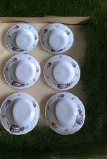 Belle suite de six assiette creuse en faïence Russe joli décor floral dorure n°2