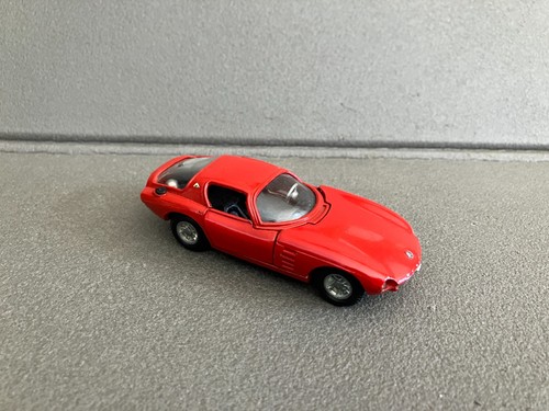 Ancienne voiture miniature - voiture,